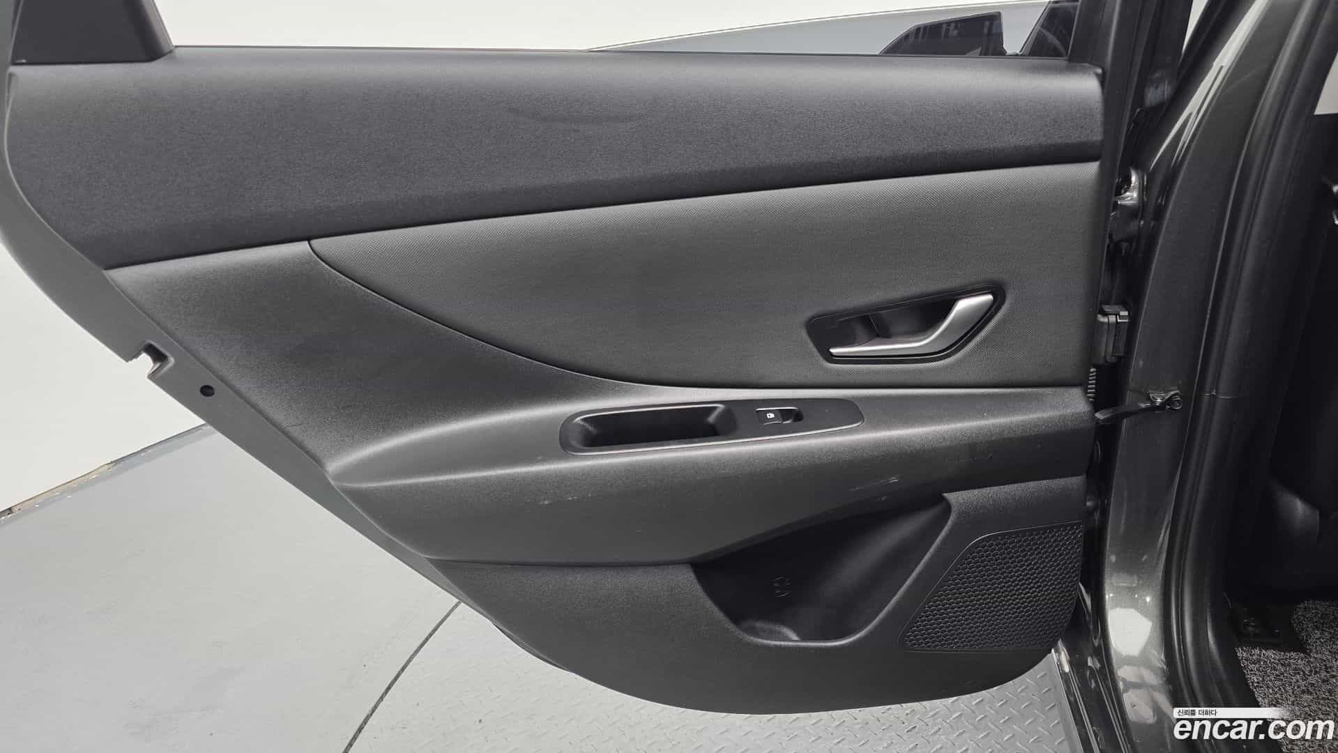 AVANTE Hyundai 2020.6-INNER-035