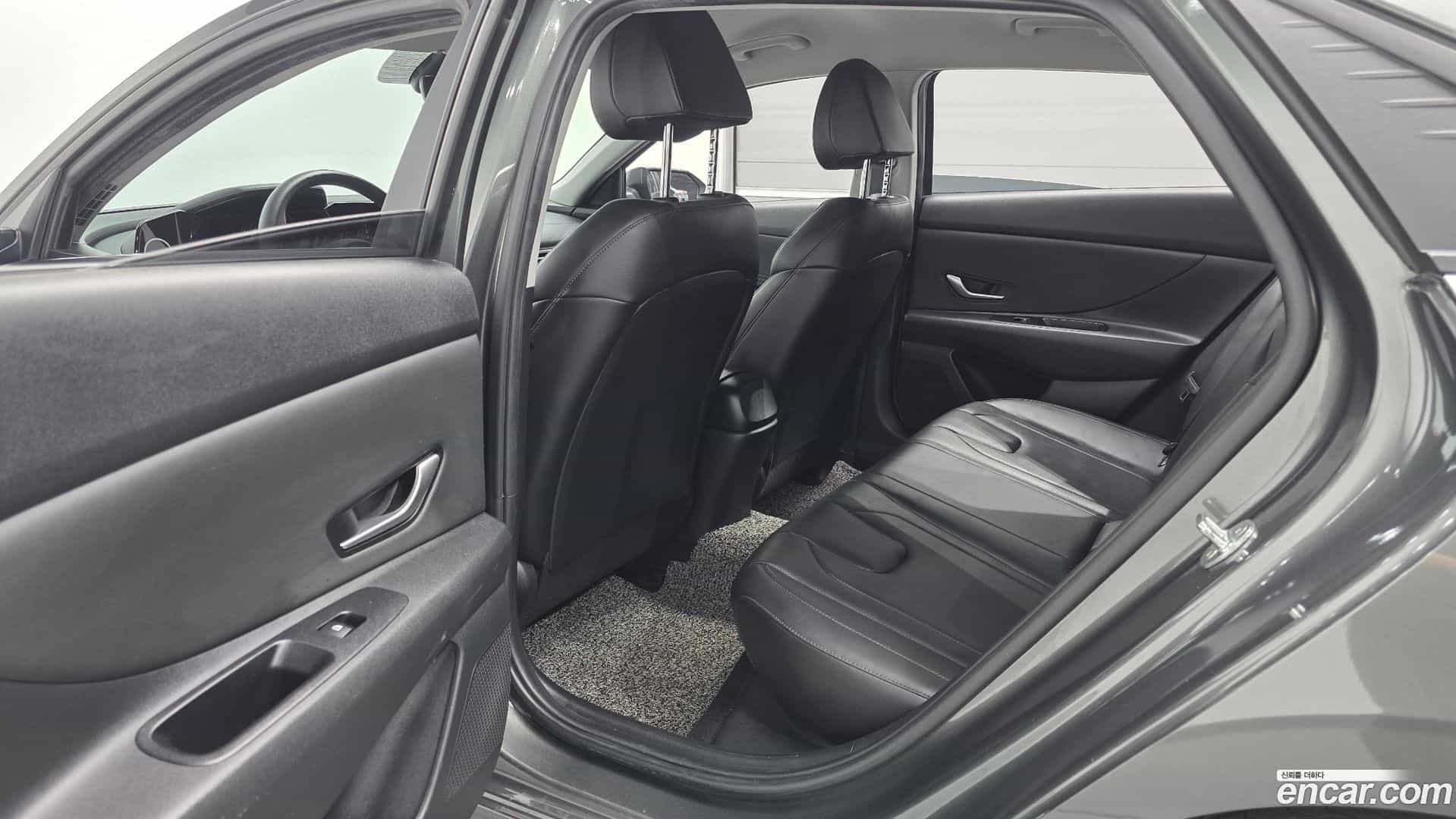 AVANTE Hyundai 2020.6-INNER-036