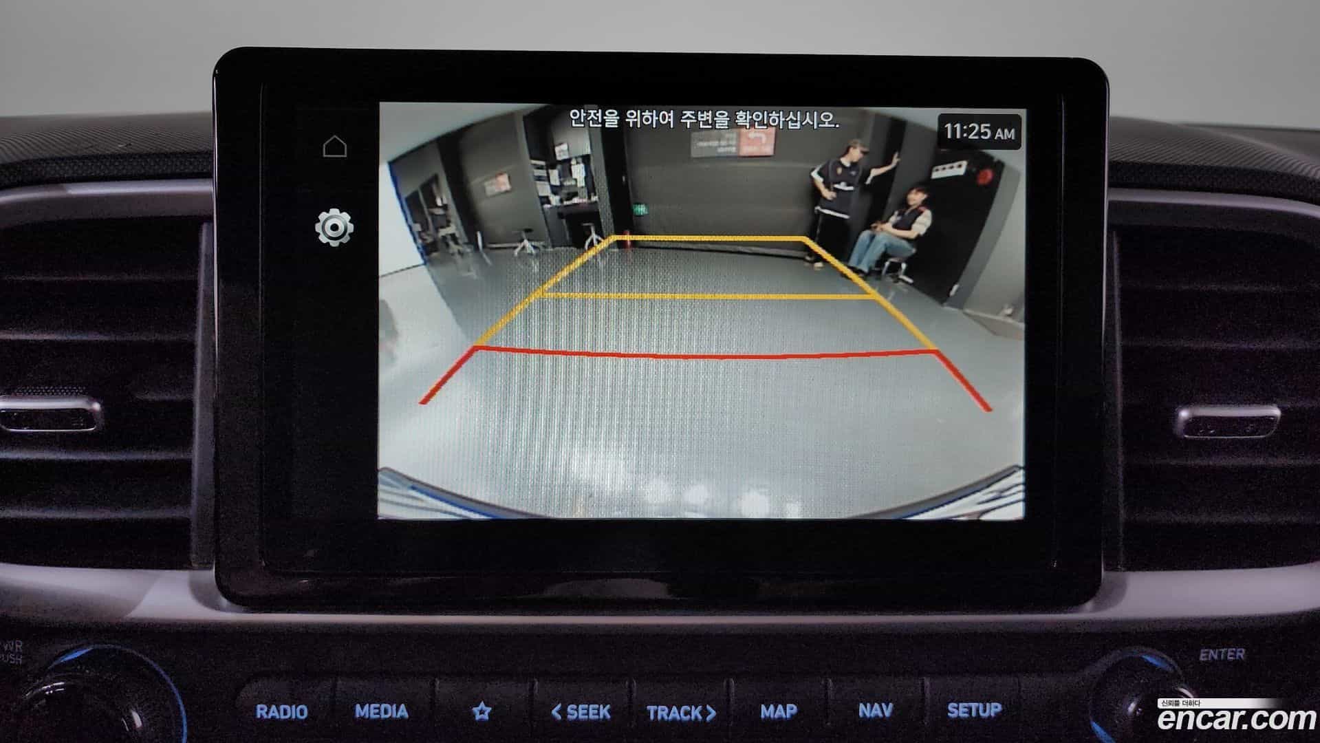 Venue Hyundai 2023.1-OPTION-018