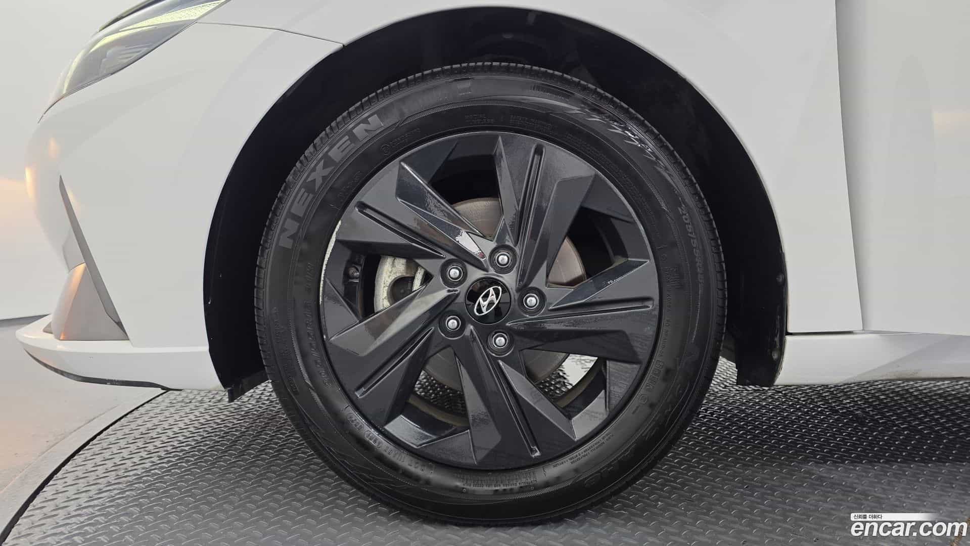 AVANTE Hyundai 2023.2-OUTER-005