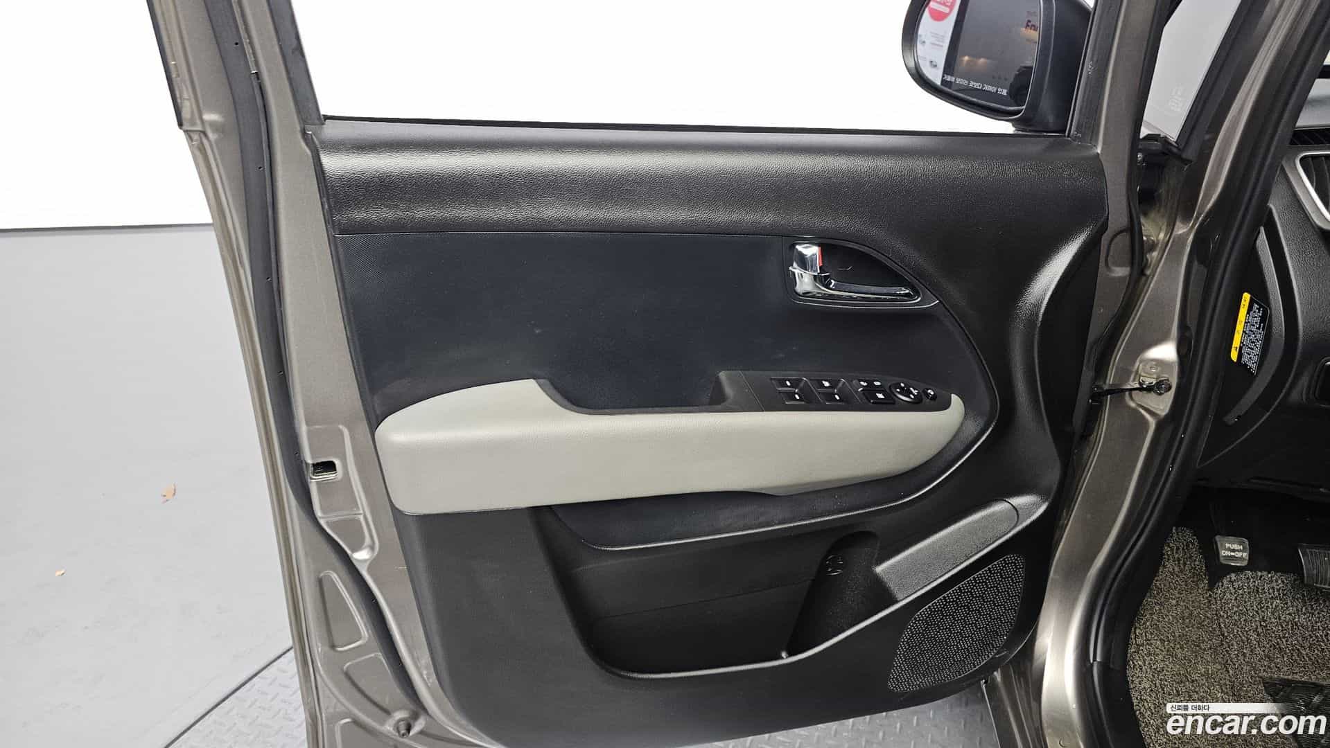 RAY Kia 2019.3-INNER-034