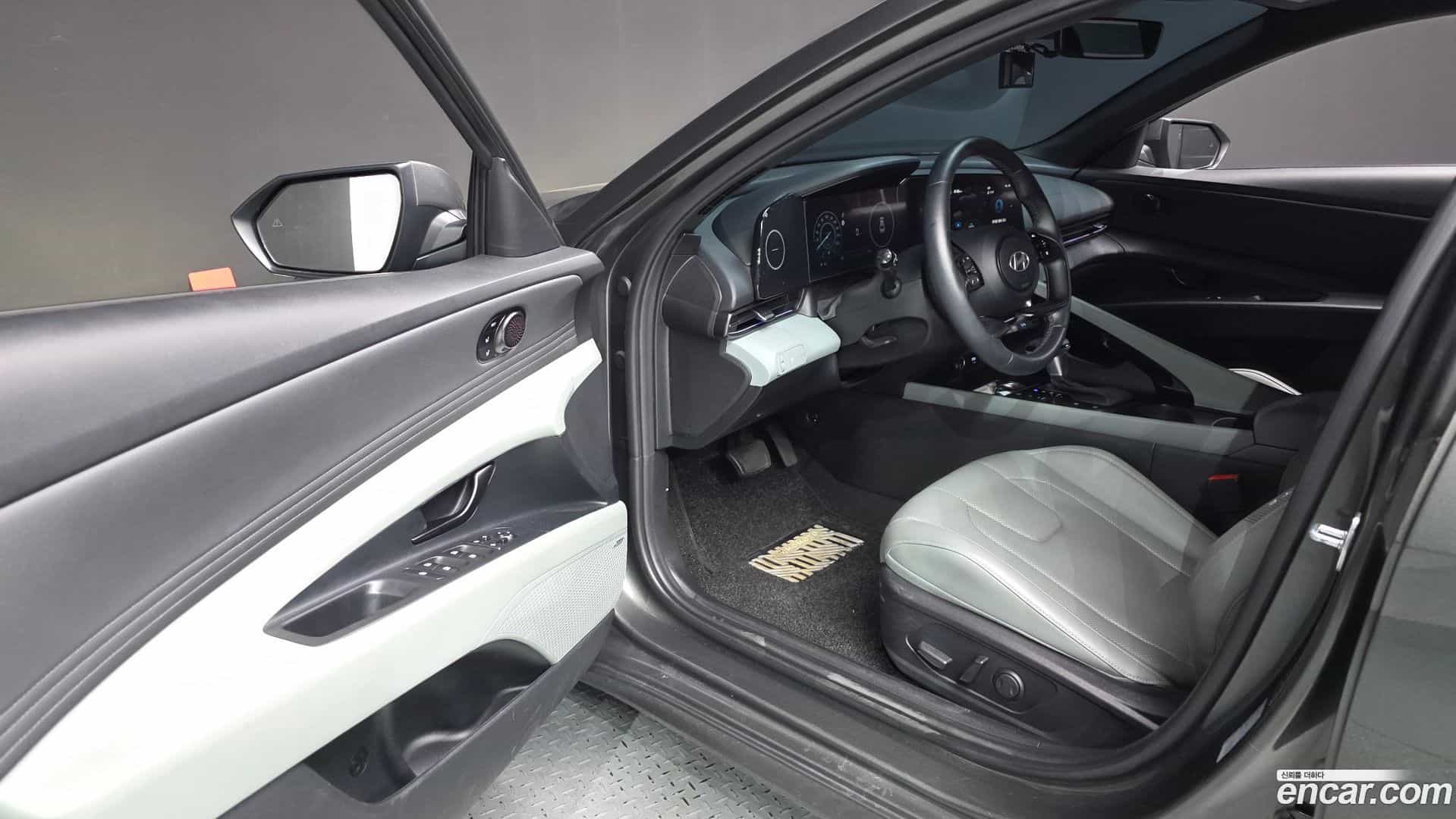 AVANTE Hyundai 2023.4-INNER-010