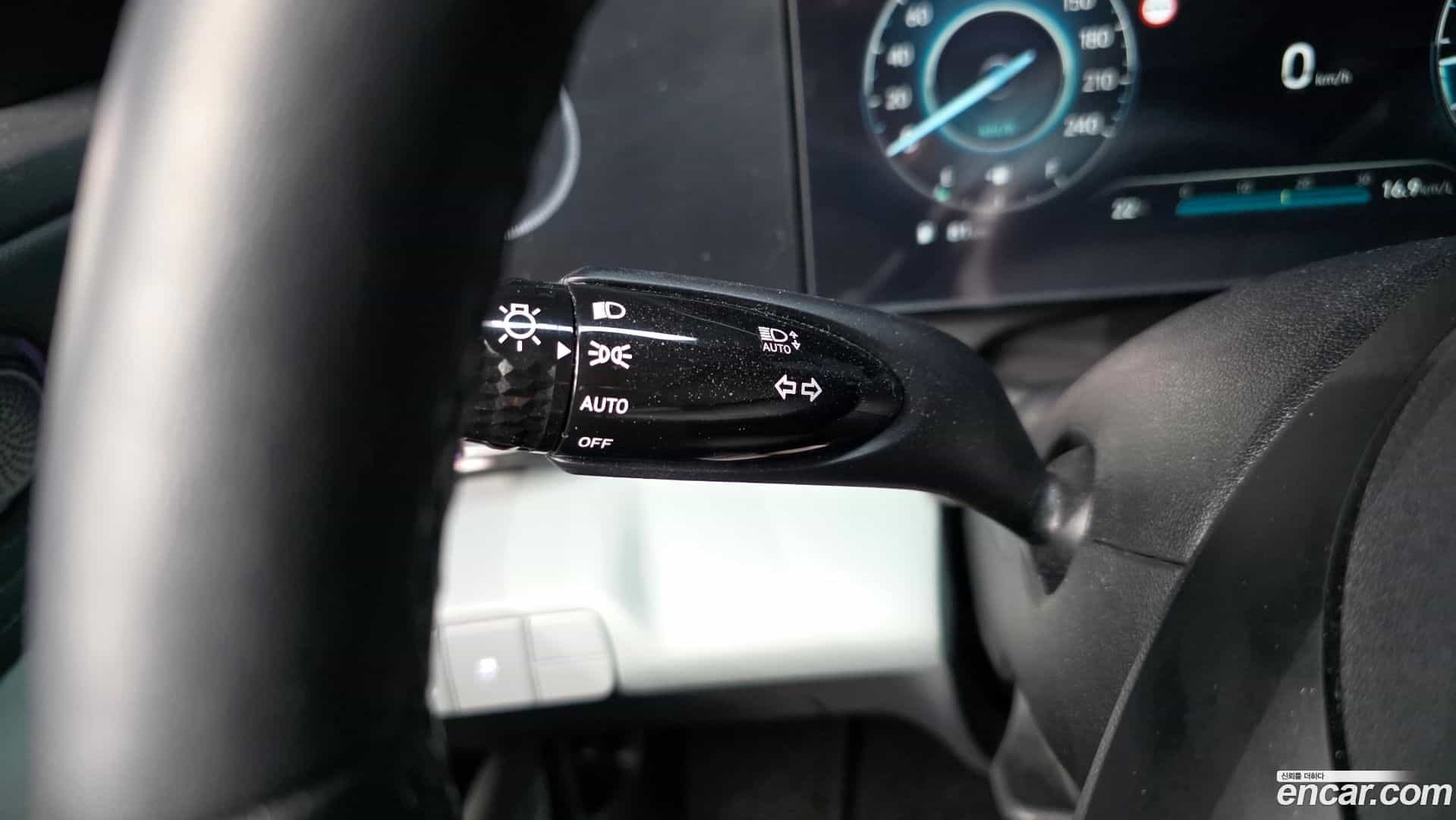 AVANTE Hyundai 2023.4-OPTION-024