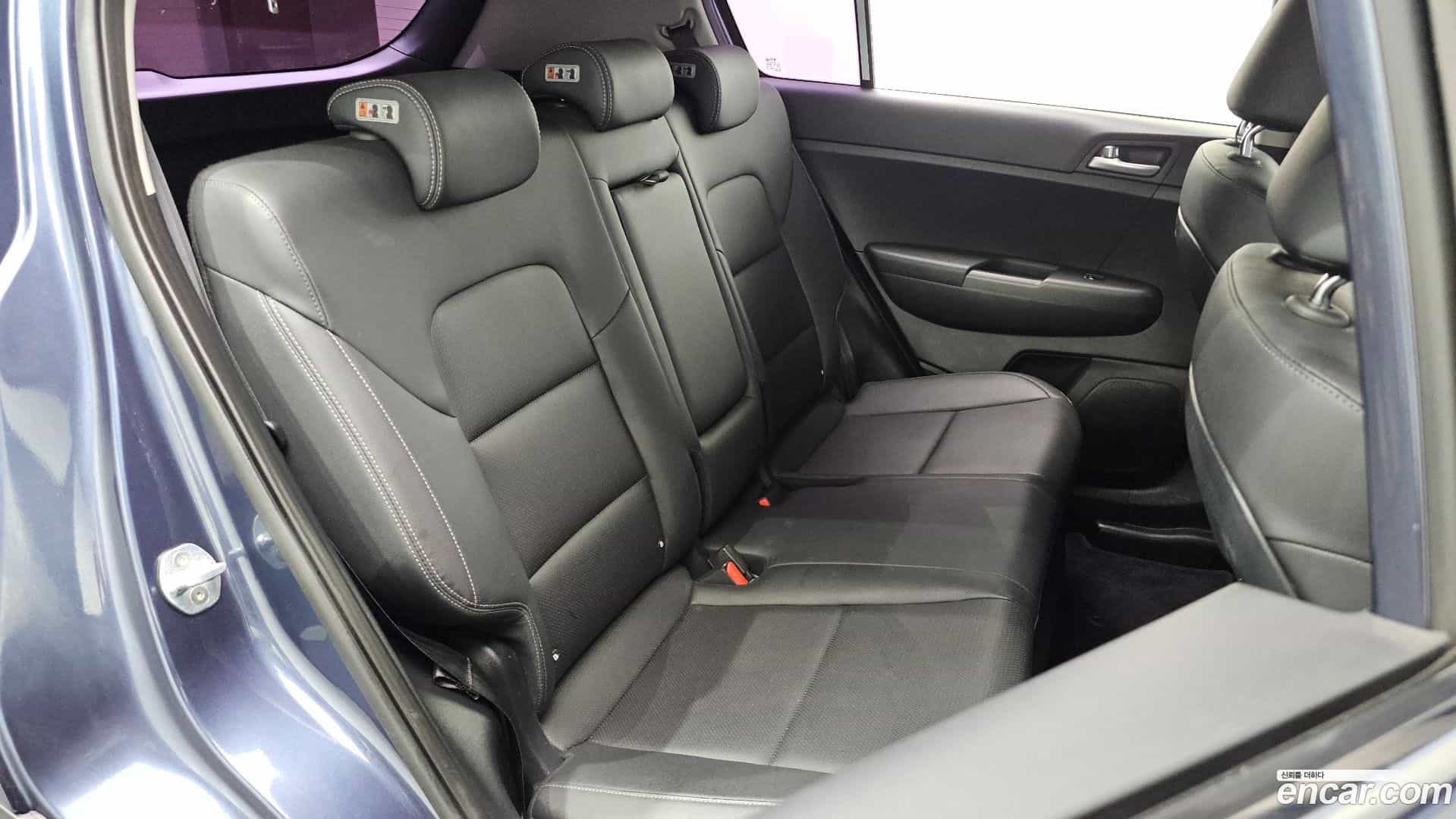 Sportage Kia 2019.6-OPTION-042