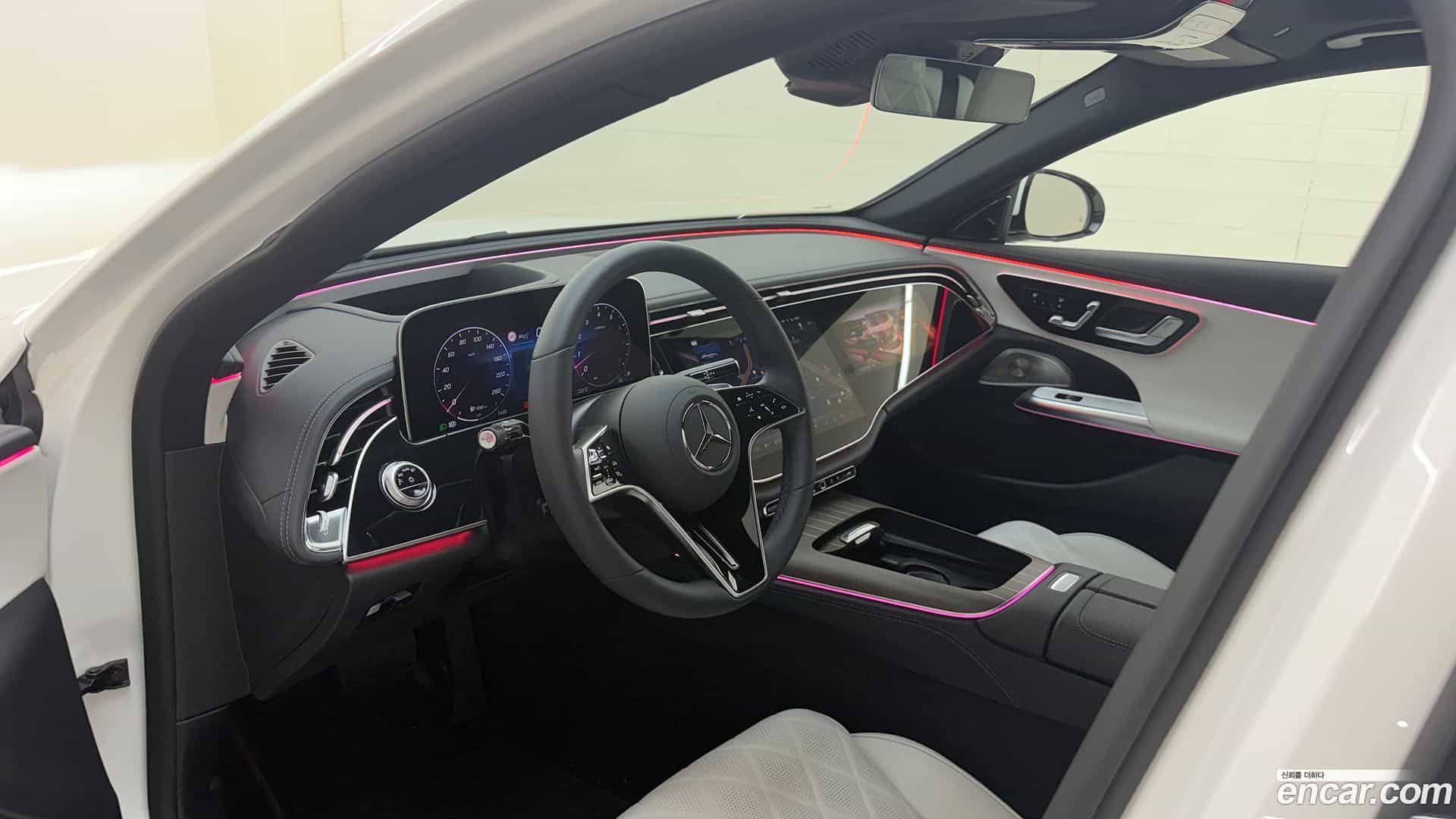 E-Class Mercedes-Benz 2025.7-OPTION-017
