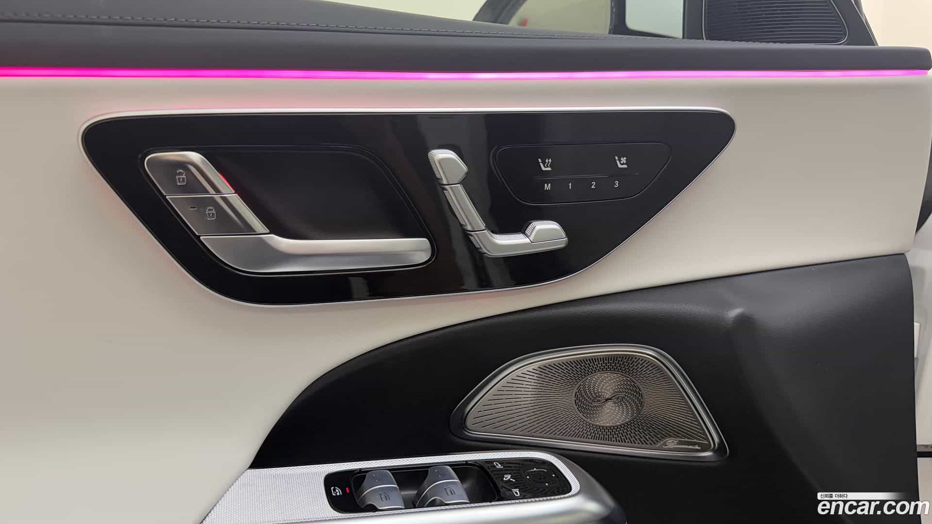 E-Class Mercedes-Benz 2025.7-OPTION-024