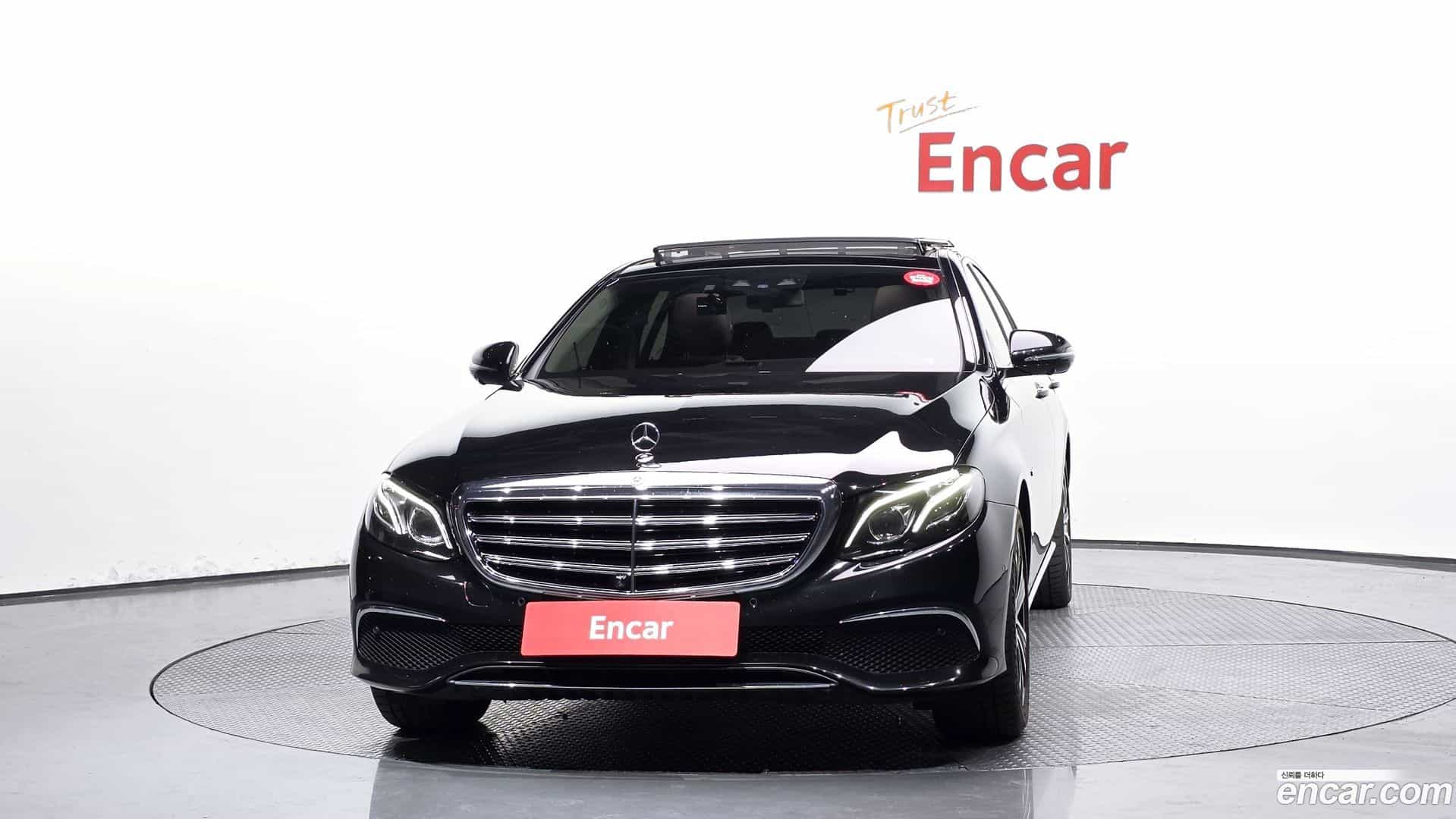 E-Class Mercedes-Benz 2019.11-OUTER-003