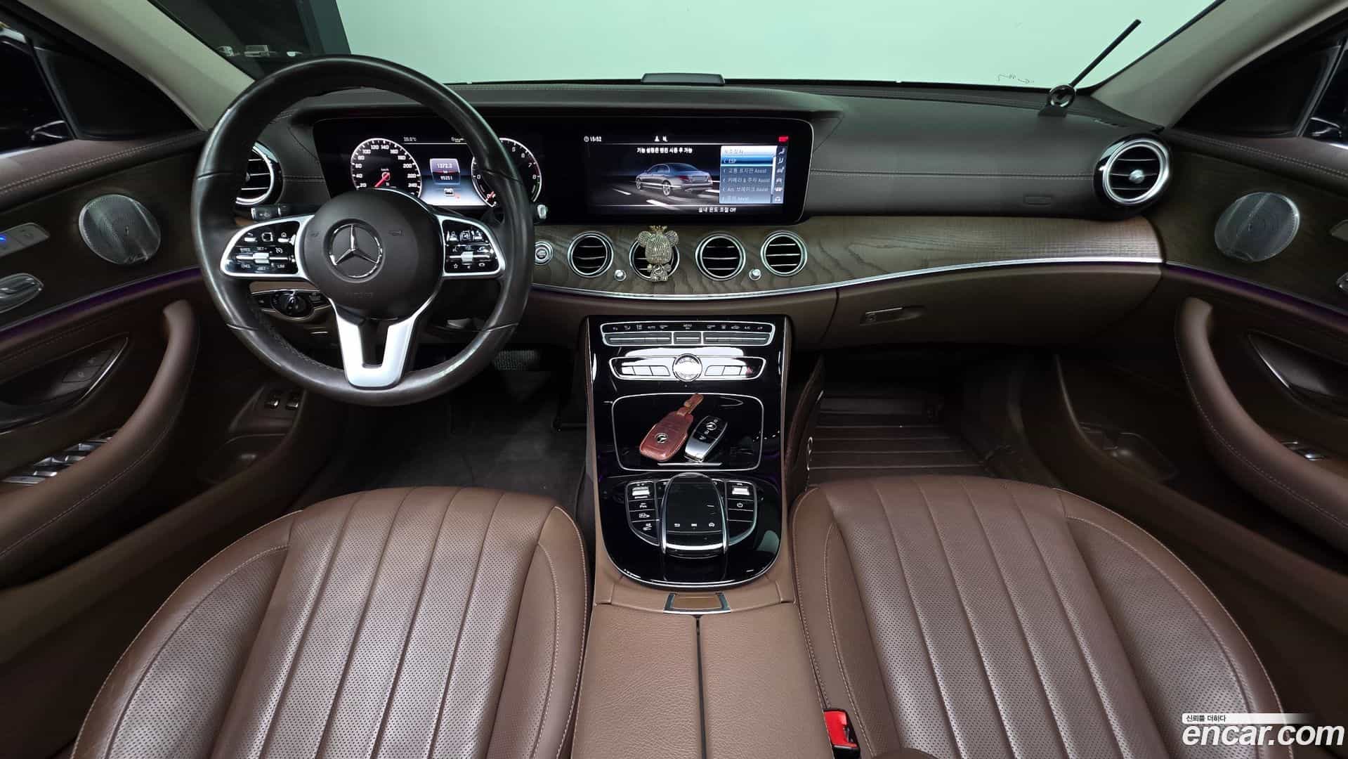 E-Class Mercedes-Benz 2019.11-INNER-007