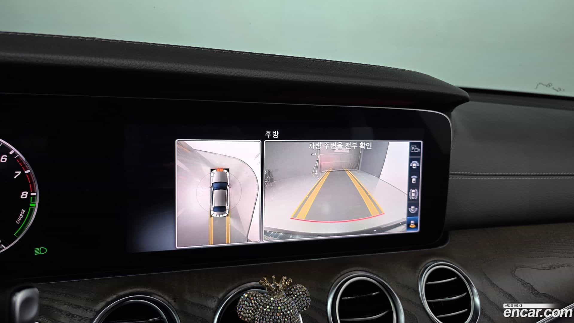 E-Class Mercedes-Benz 2019.11-OPTION-019