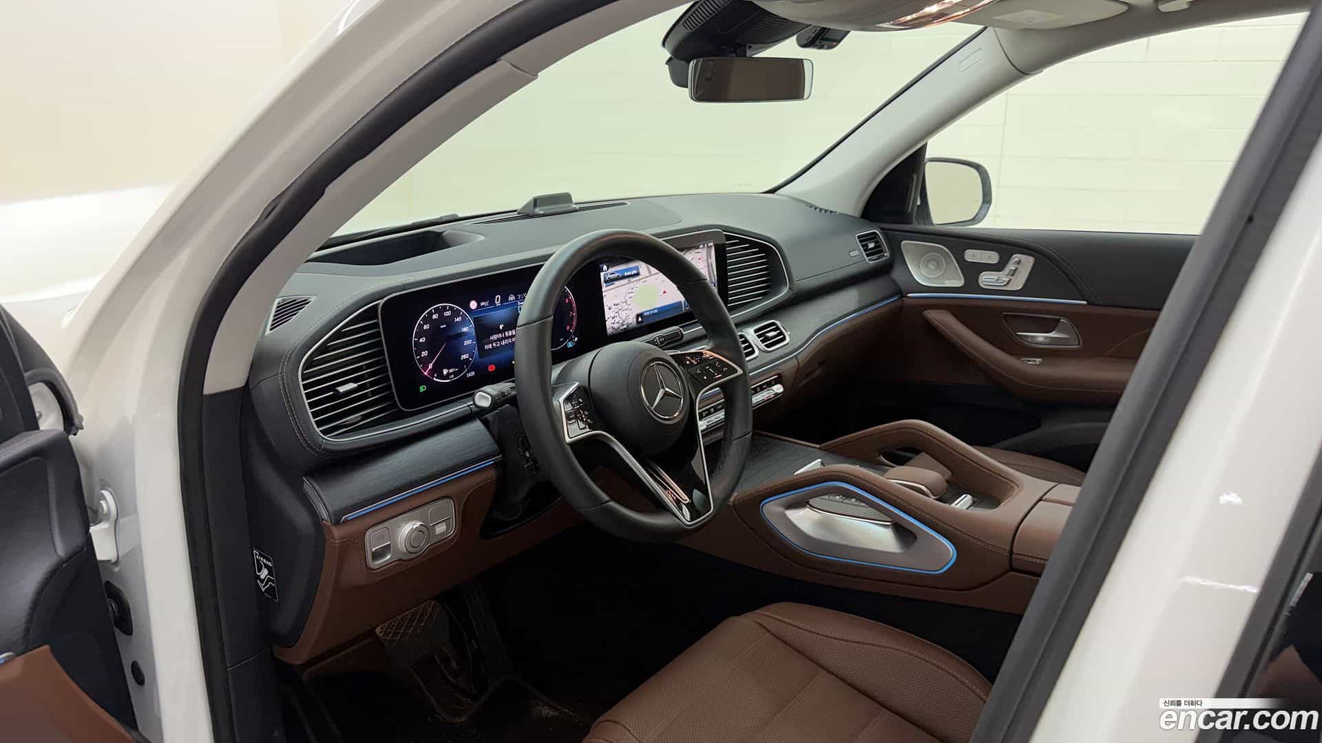 GLE-Class Mercedes-Benz 2025.7-OPTION-017