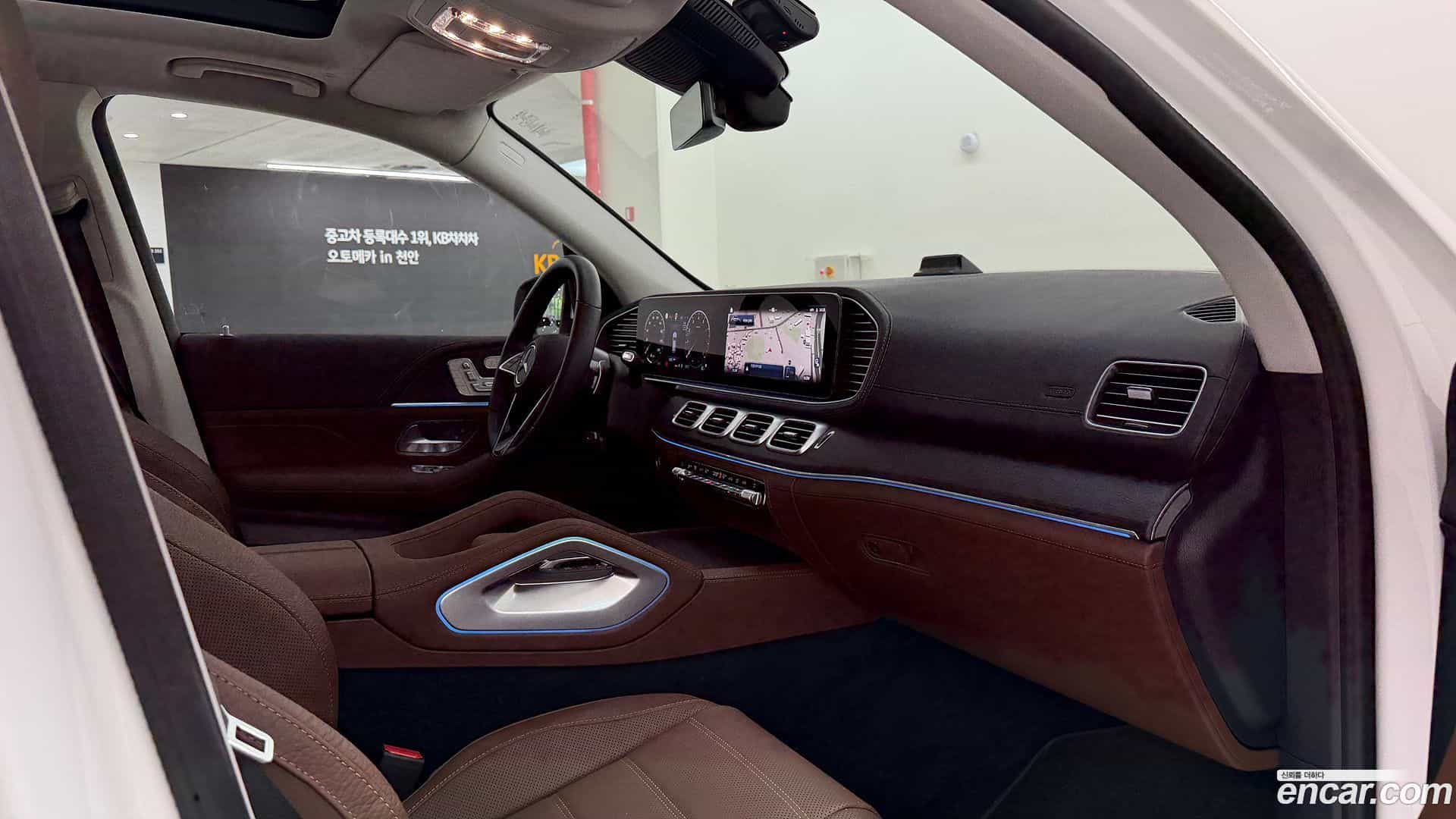 GLE-Class Mercedes-Benz 2025.7-OPTION-021