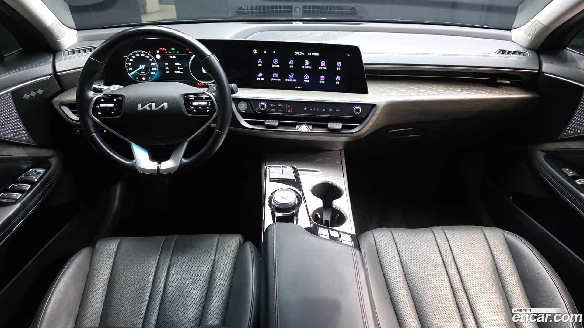 K8 Kia 2021.10-INNER-007