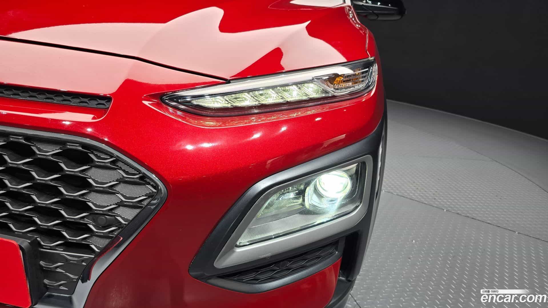 Kona Hyundai 2019.9-OUTER-032