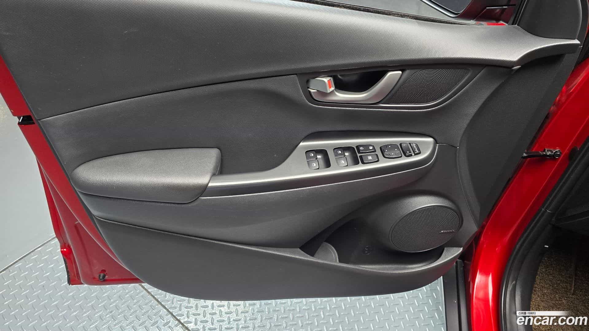 Kona Hyundai 2019.9-INNER-034