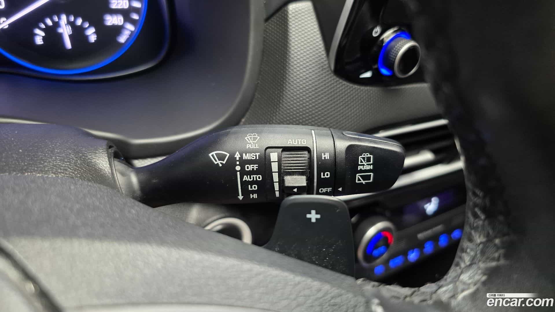 Kona Hyundai 2019.9-OPTION-040