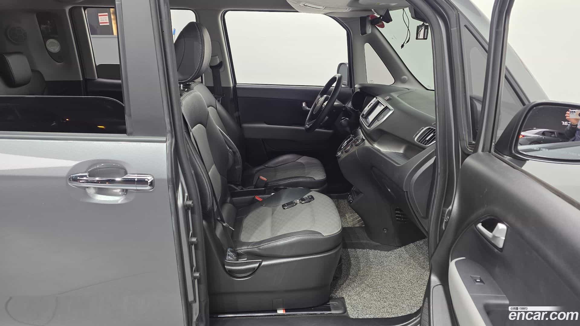 RAY Kia 2021.11-INNER-036