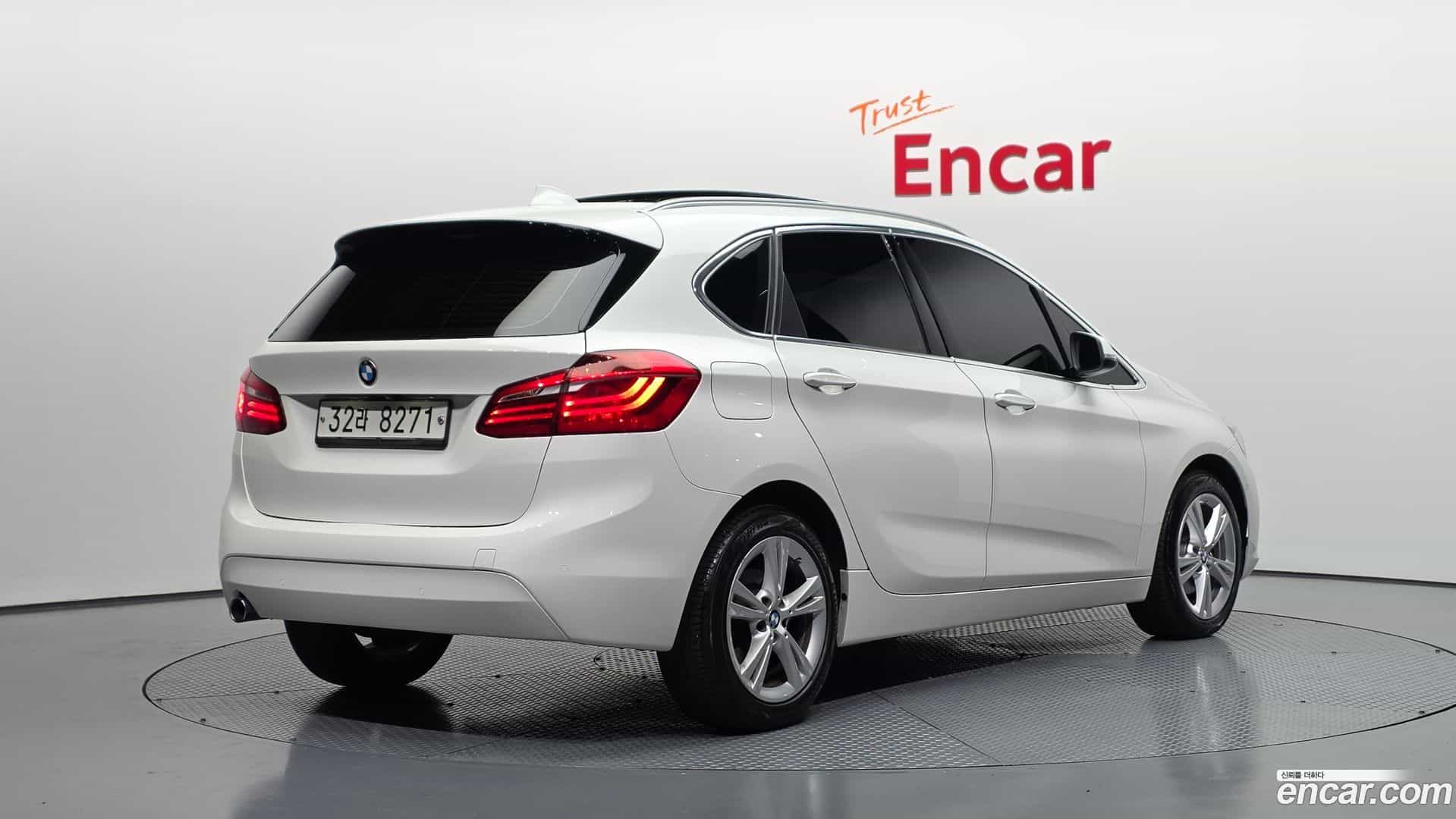 2-Series BMW 2017.10-OUTER-002