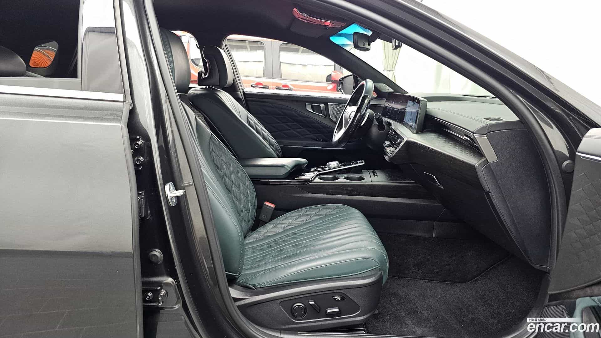 K8 Kia 2023.6-OPTION-015