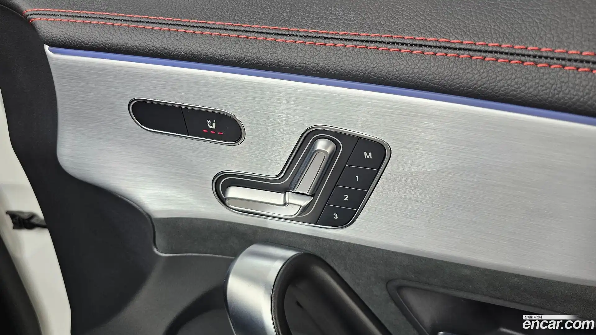 CLA-Class Mercedes-Benz 2023.3-OPTION-021