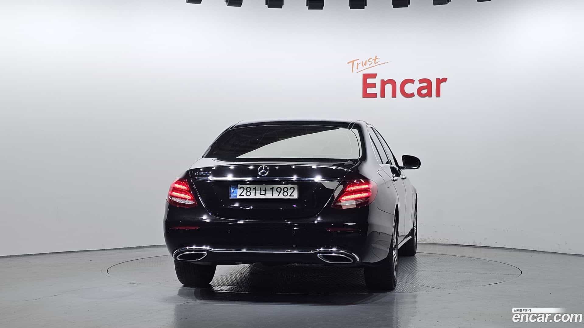 E-Class Mercedes-Benz 2020.3-OUTER-004