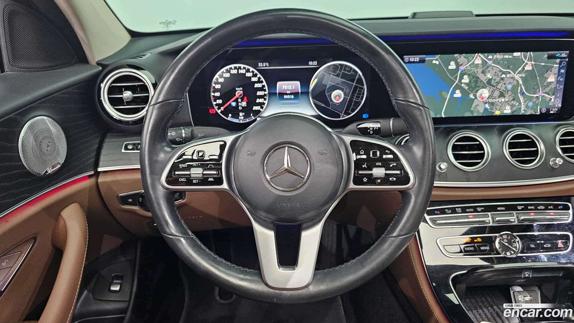 E-Class Mercedes-Benz 2020.3-OPTION-017