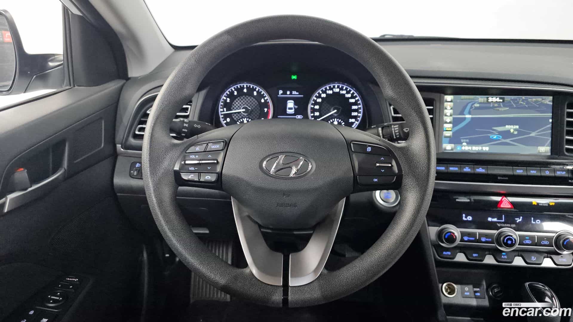 AVANTE Hyundai 2019.2-OPTION-017