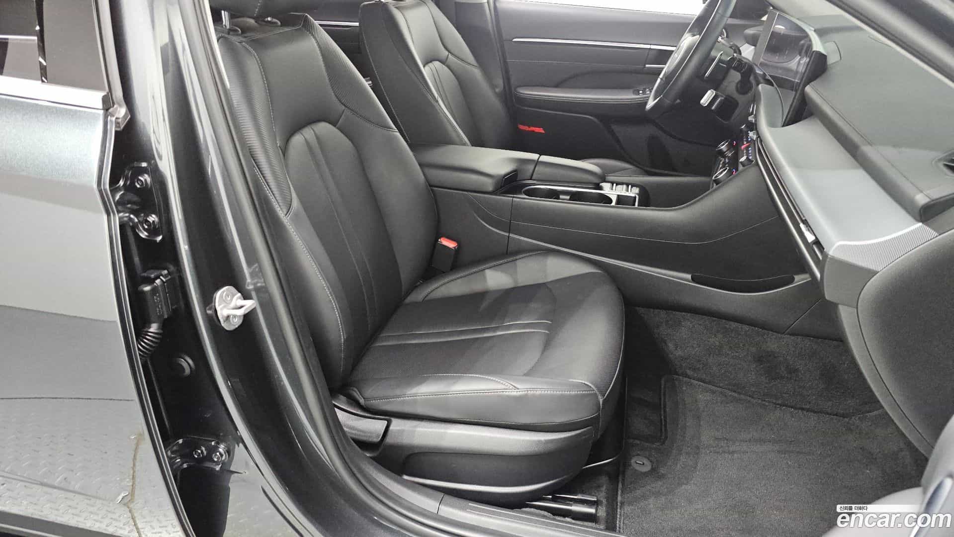 Sonata Hyundai 2024.2-INNER-036