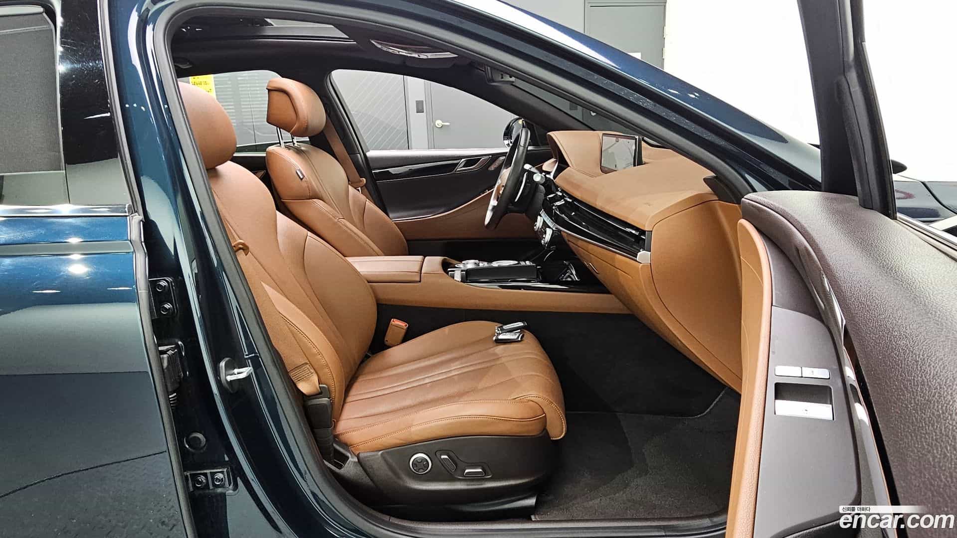 G80 Genesis 2022.5-INNER-036