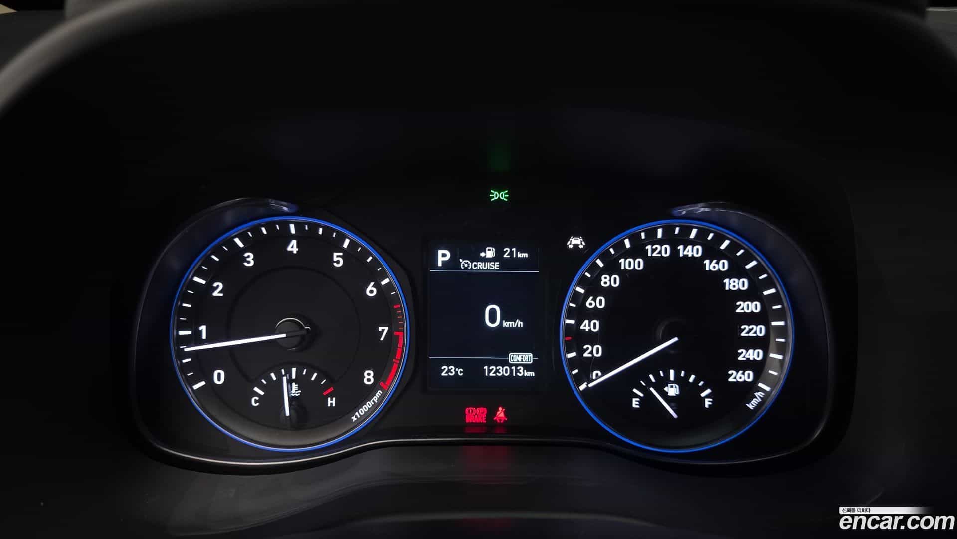 Kona Hyundai 2018.8-INNER-008