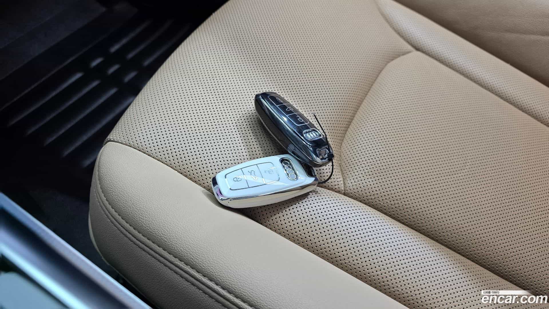 Q7 Audi 2023.9-OPTION-020