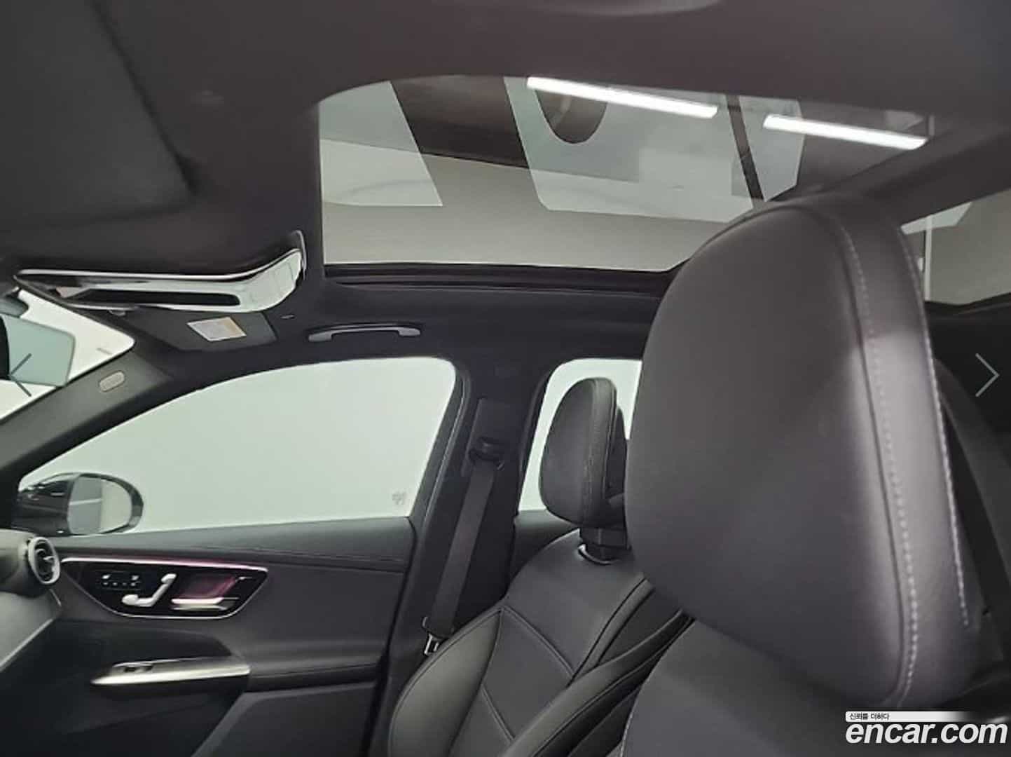 GLC-Class Mercedes-Benz 2024.4-OPTION-019