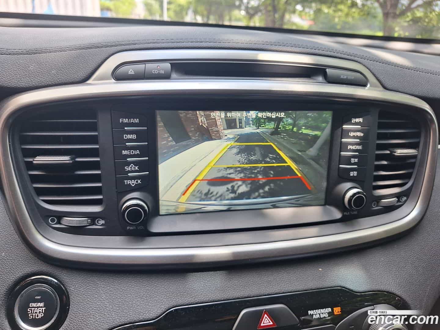 Sorento Kia 2015.9-OPTION-015