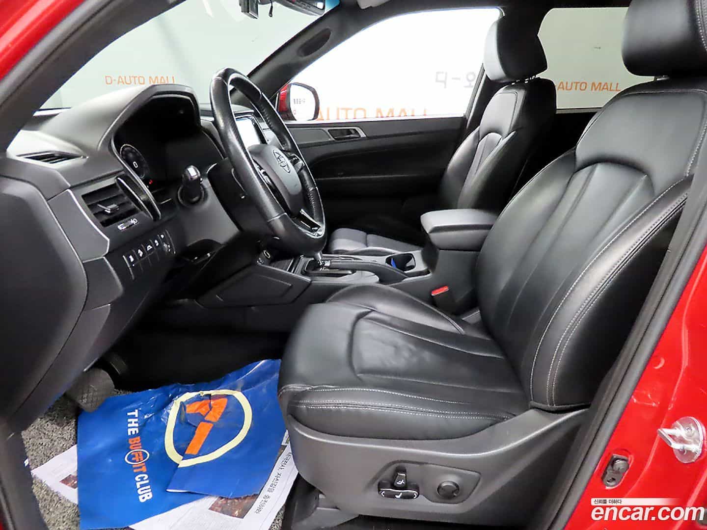 Rexton KG Mobility 2022.5-INNER-010