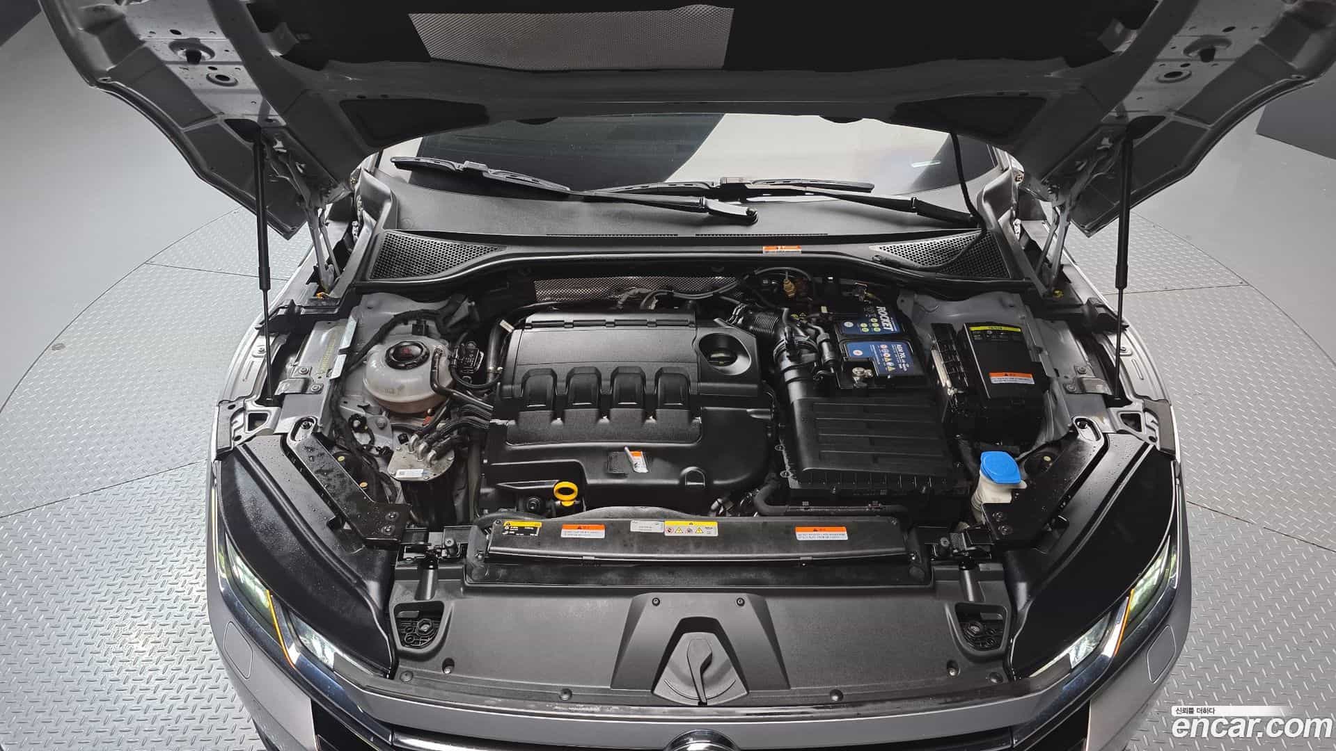 Arteon Volkswagen 2020.11-OUTER-006