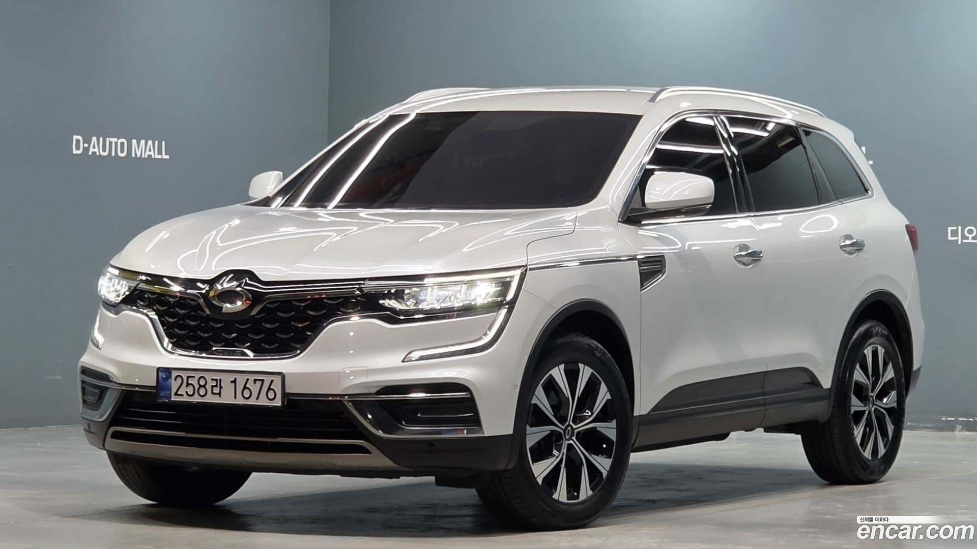 Main__Slider__Photo:QM6 Renault Korea 2021.3-0