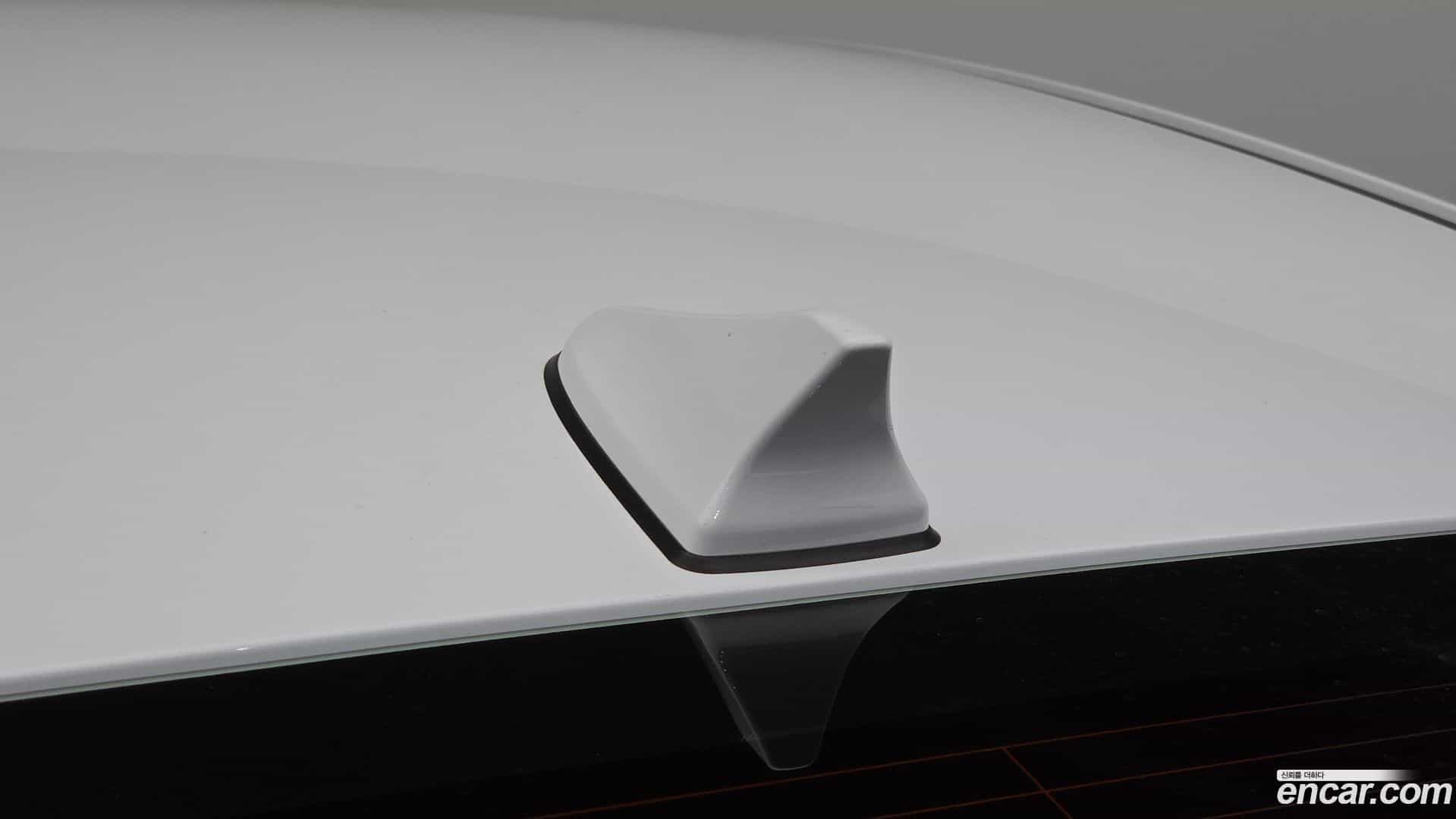 AVANTE Hyundai 2017.2-OPTION-041