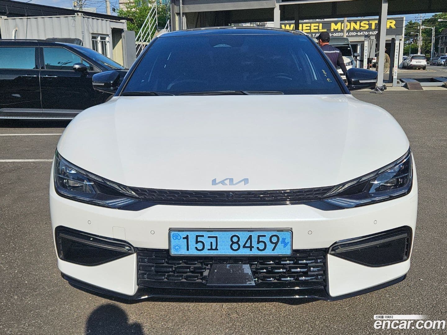 Main__Slider__Photo:EV6 Kia 2022.2-0