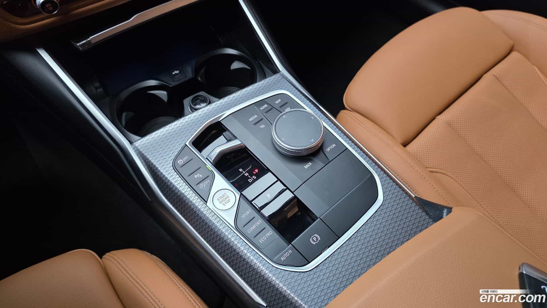 3-Series BMW 2024.2-INNER-009