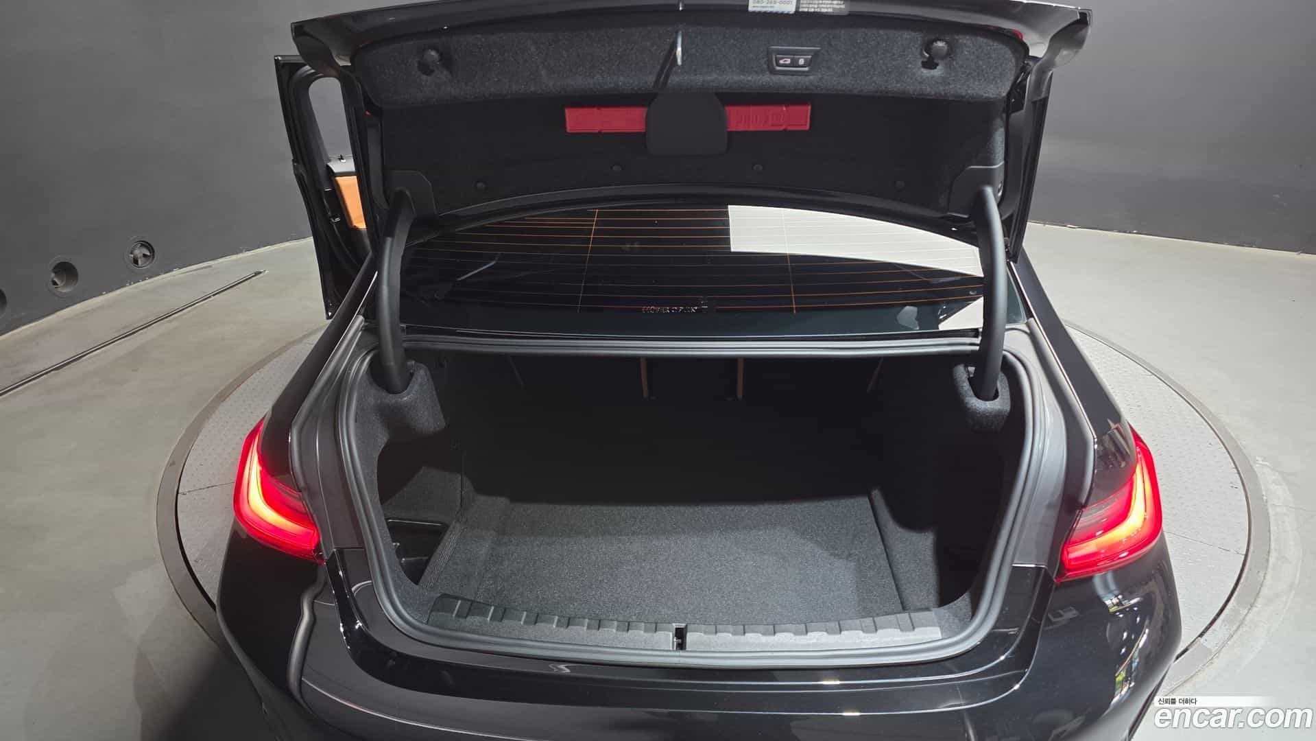 3-Series BMW 2024.2-OPTION-043