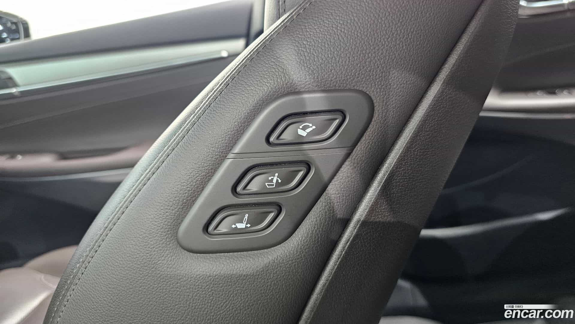 Grandeur Hyundai 2021.2-OPTION-020