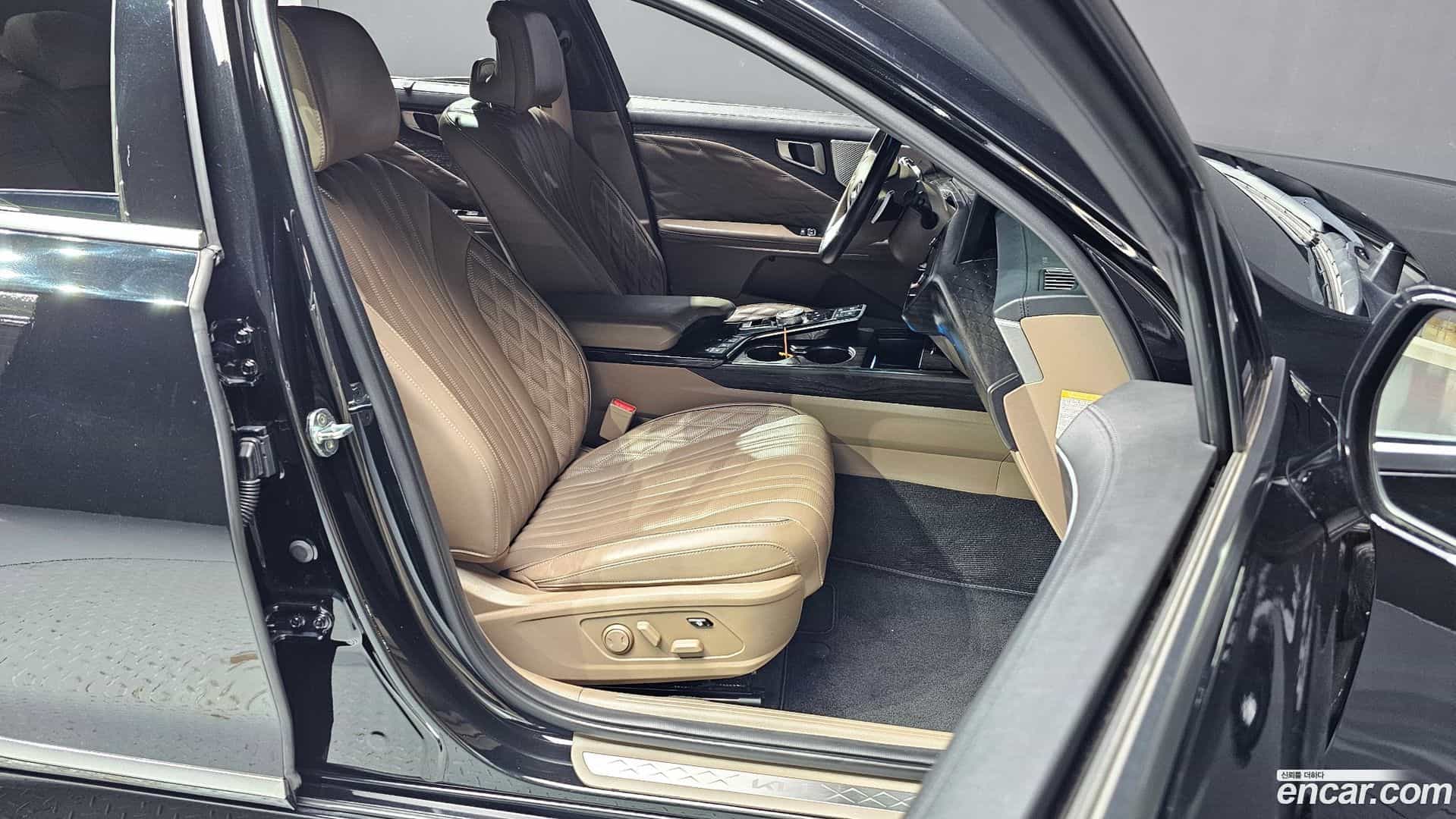 K8 Kia 2022.2-INNER-010