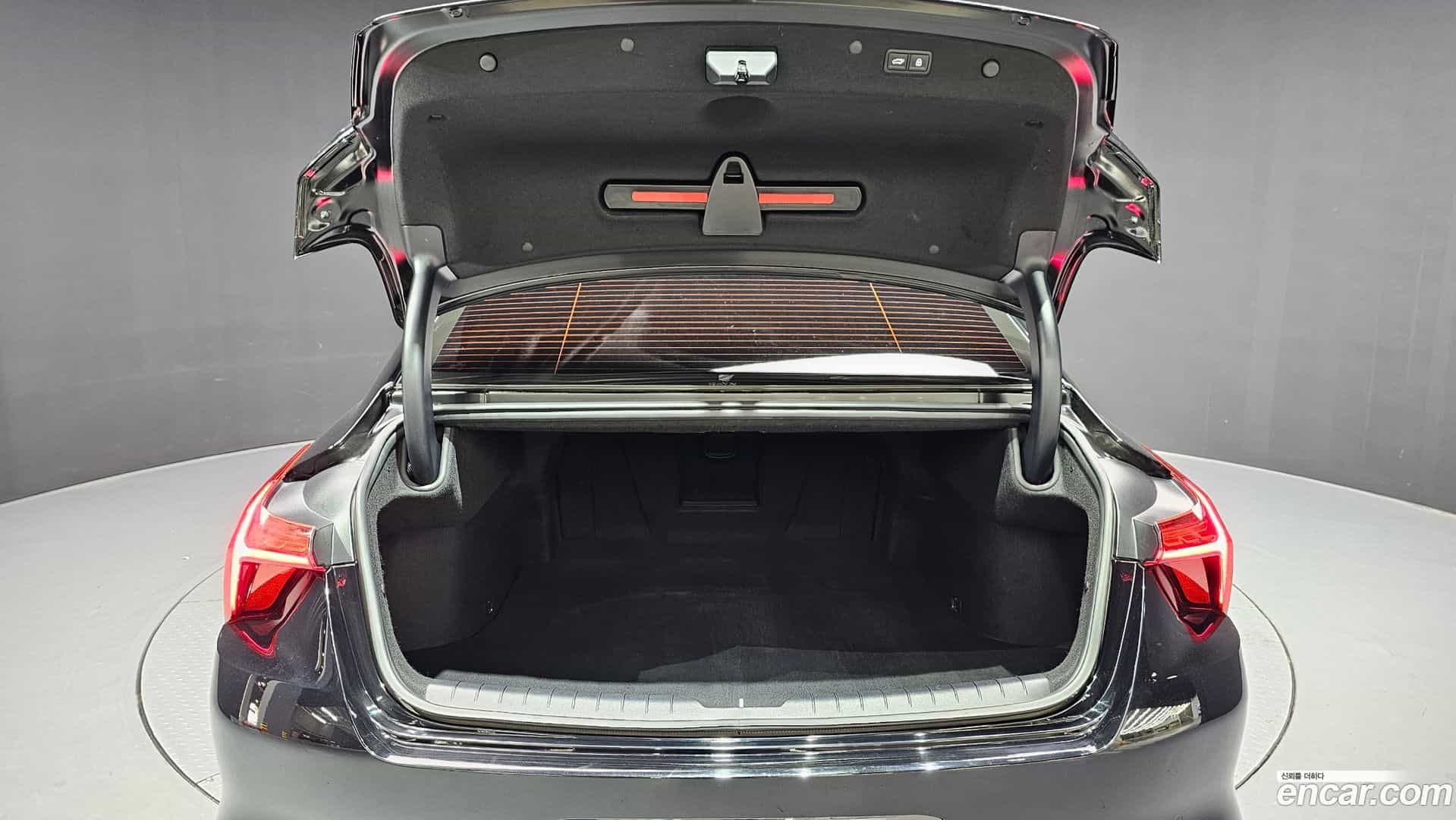 K8 Kia 2022.2-OPTION-044