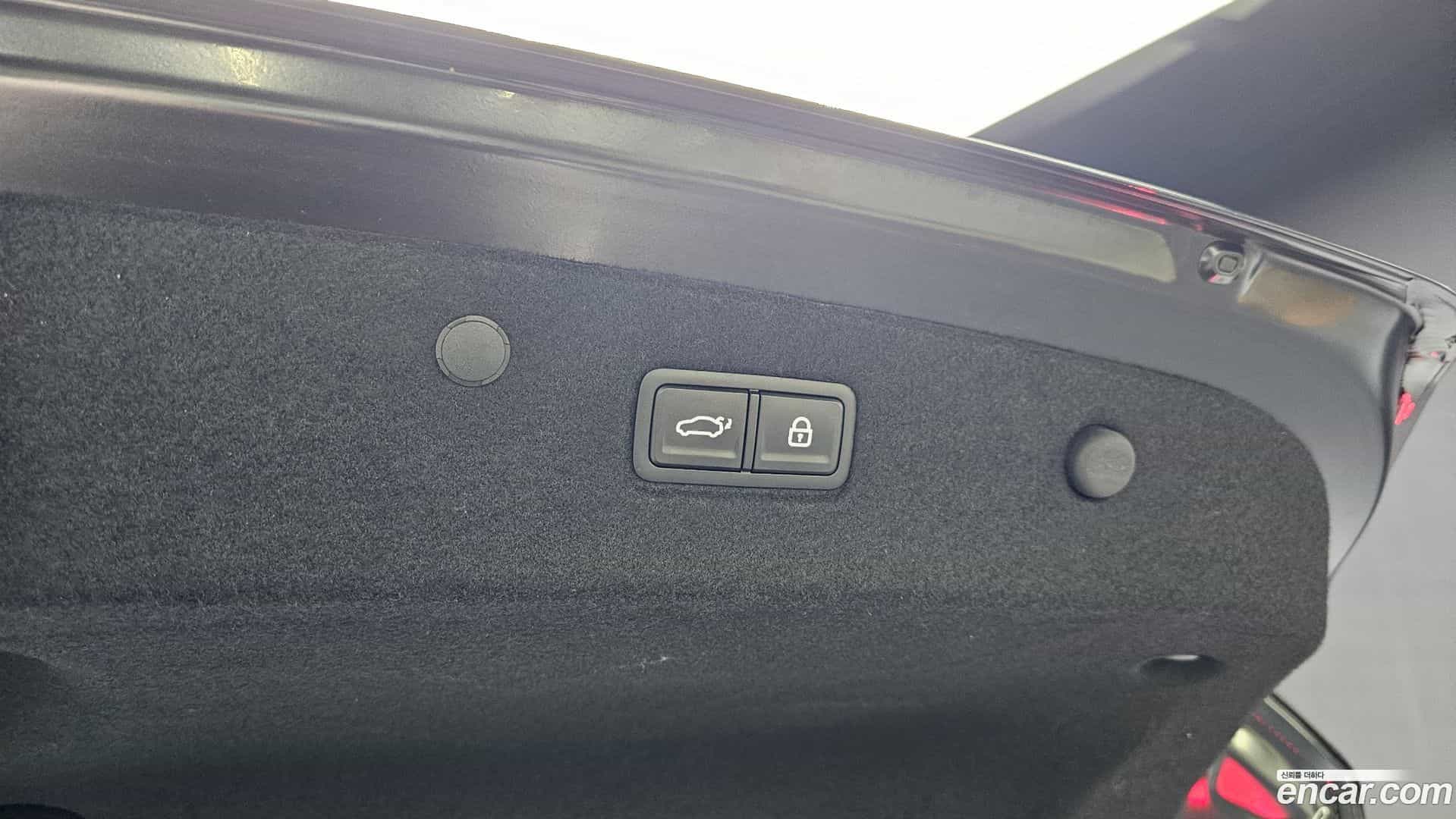 K8 Kia 2022.2-OPTION-045