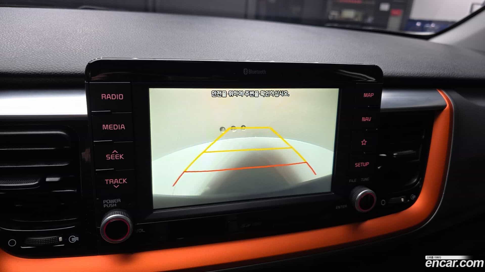 Stonic Kia 2017.10-OPTION-019