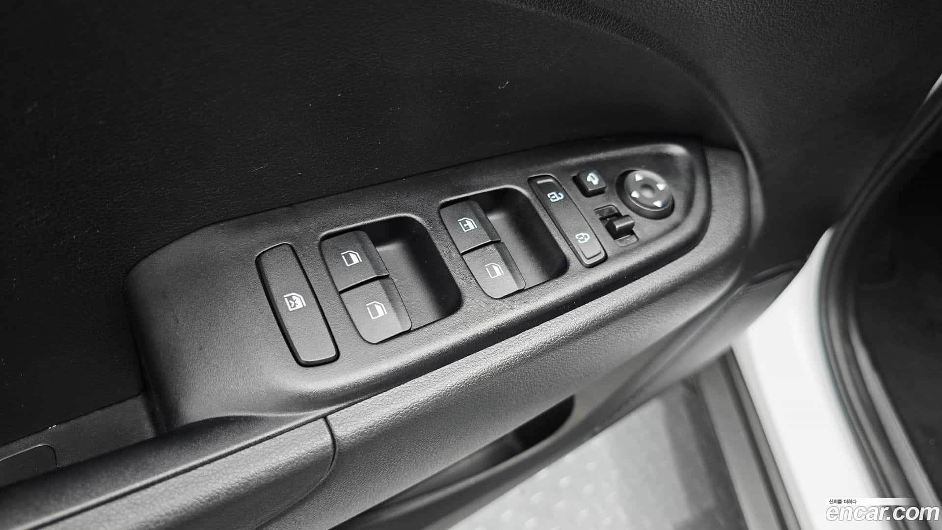 Venue Hyundai 2023.6-OPTION-019