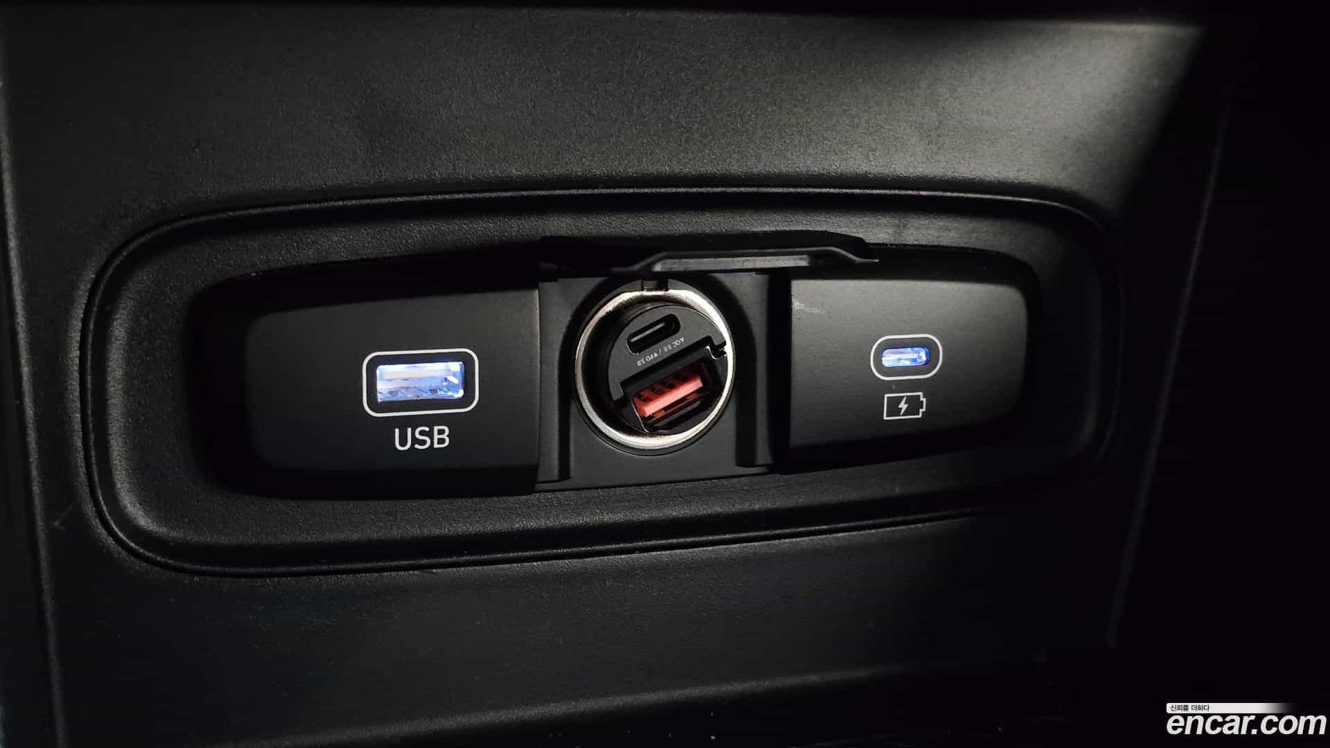 Venue Hyundai 2023.6-OPTION-043
