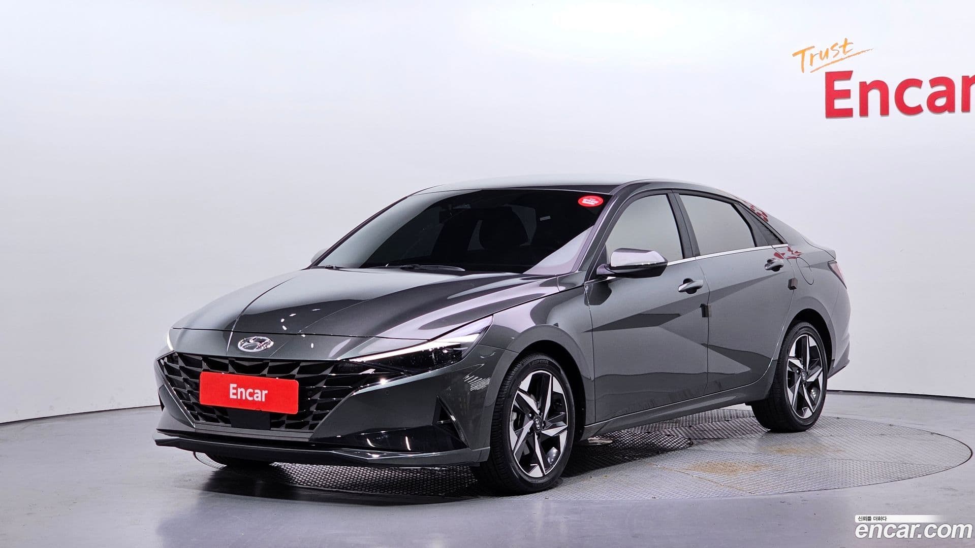 Main__Slider__Photo:AVANTE Hyundai 2022.7-0
