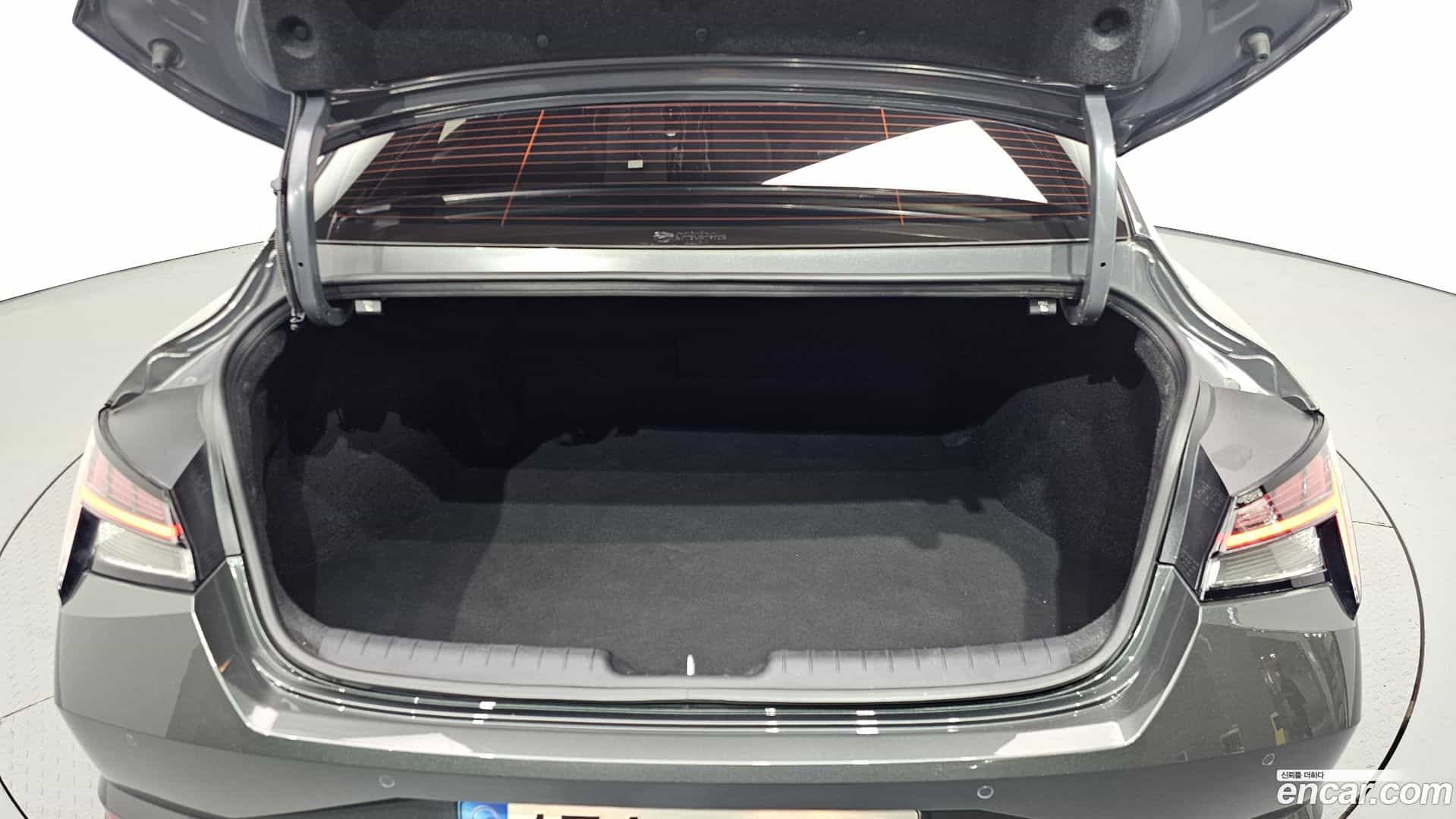AVANTE Hyundai 2022.7-OPTION-024
