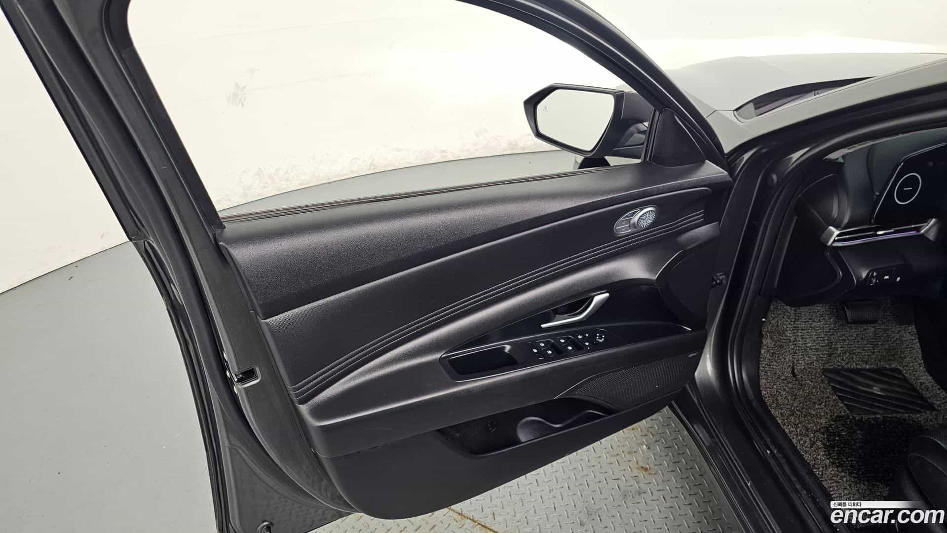 AVANTE Hyundai 2022.7-INNER-034