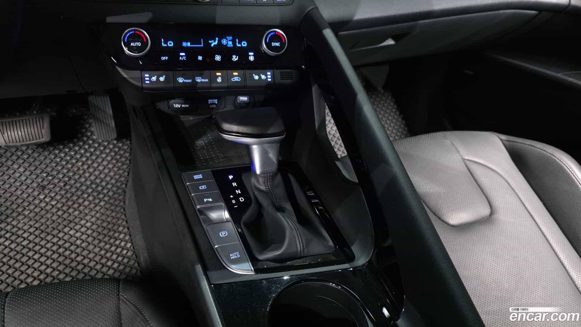 AVANTE Hyundai 2020.3-INNER-009